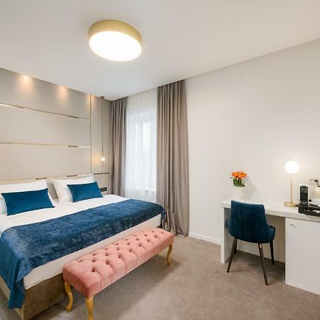 Flos Luxury Rooms سبليت المظهر الخارجي الصورة