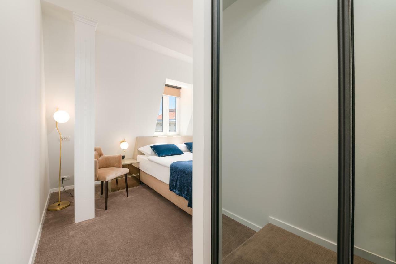 Flos Luxury Rooms سبليت المظهر الخارجي الصورة