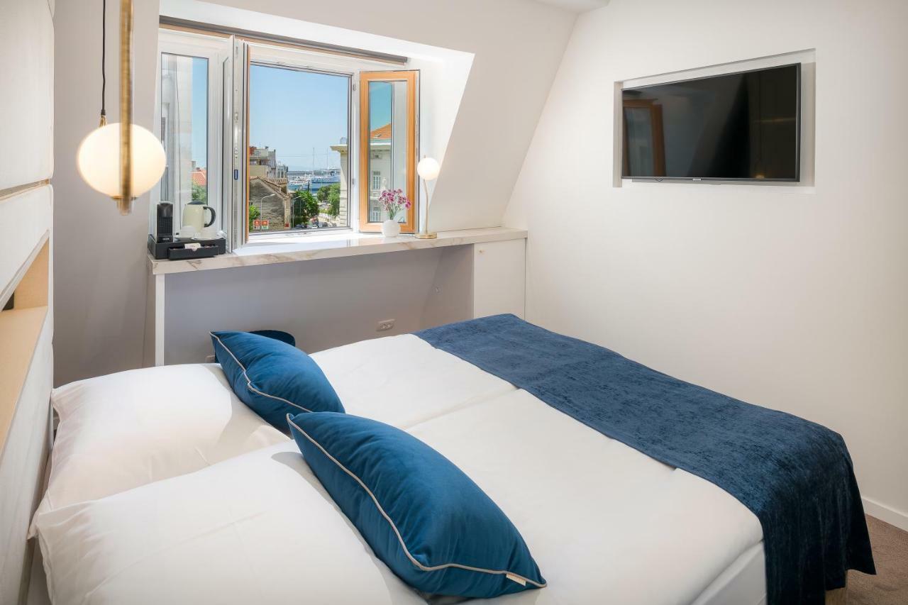Flos Luxury Rooms سبليت المظهر الخارجي الصورة